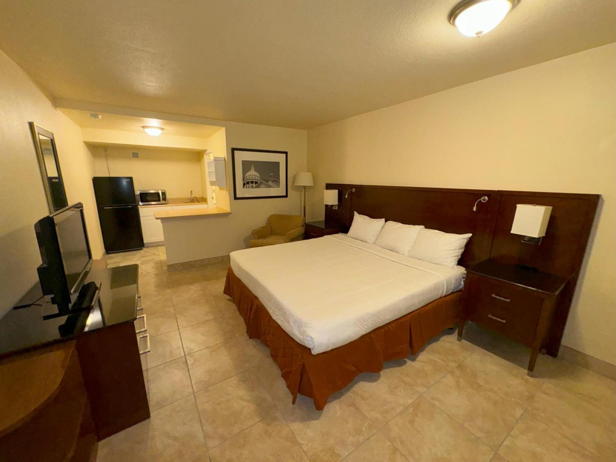 Big Chile Inn & Suites 라스크루시스 외부 사진