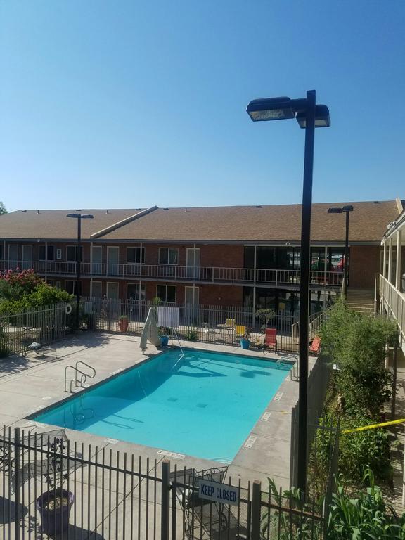 Big Chile Inn & Suites 라스크루시스 외부 사진